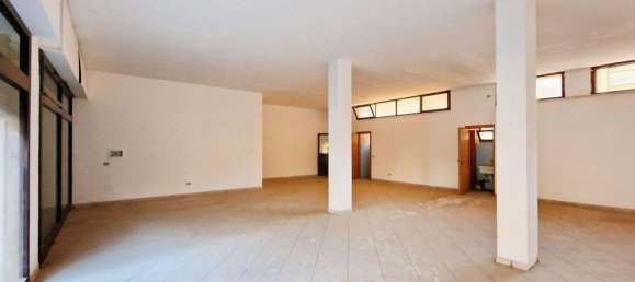  عقار تجاري في San Pietro in Lama, Italy 120متر مربع رقم 374905 11