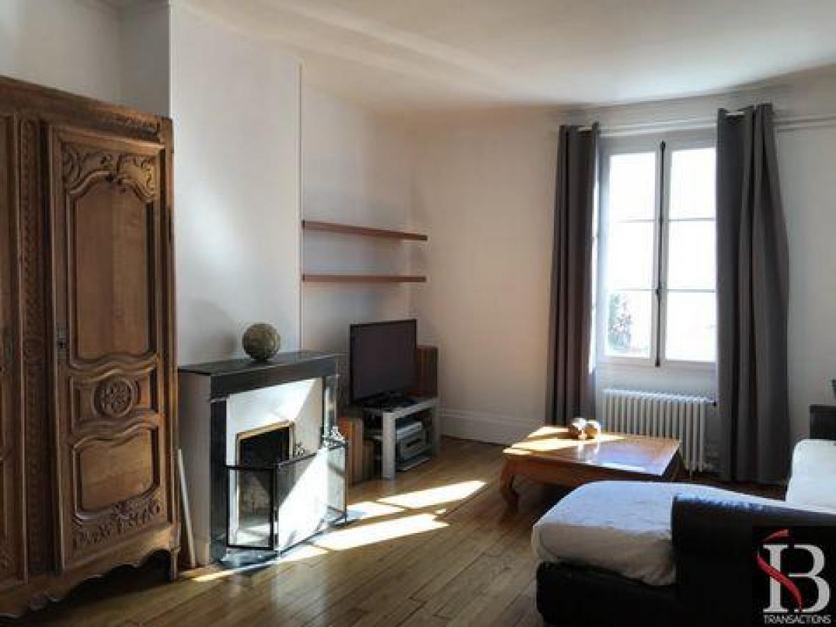 Condominio de 4 dormitorios en Fontainebleau, France No. 30071