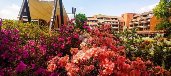 3 rooms Apartment in Basiglio, Italy No. 6994 10