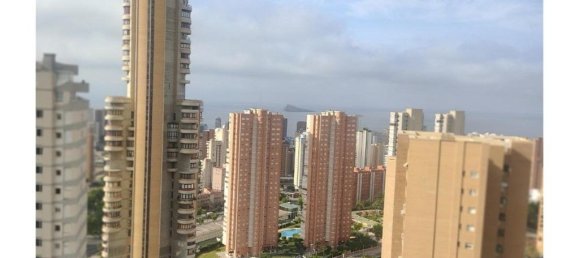 4 bedrooms Apartment in Benidorm, Spain No. 82539 2