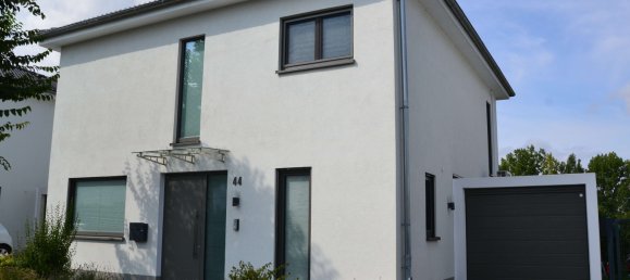 4 bedrooms Villa in Euskirchen, Germany No. 269756 2