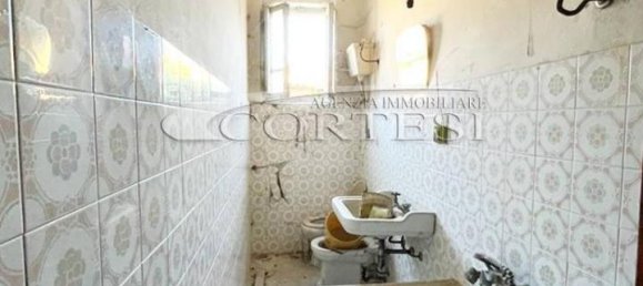 5 rooms House in Città di Castello, Italy No. 91250 15