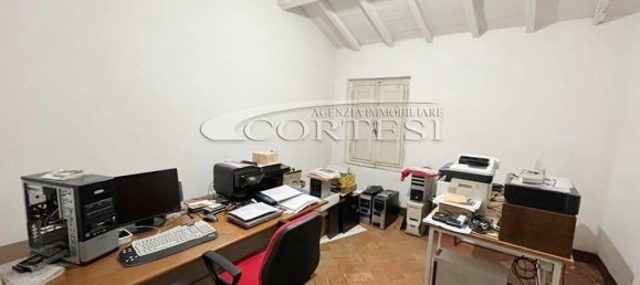 5 rooms House in Città di Castello, Italy No. 91250 11