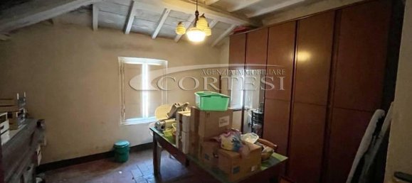 5 rooms House in Città di Castello, Italy No. 91250 10