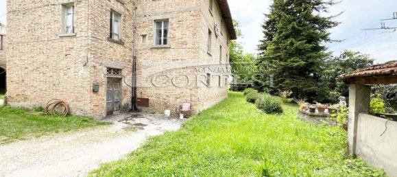 5 rooms House in Città di Castello, Italy No. 91250 17