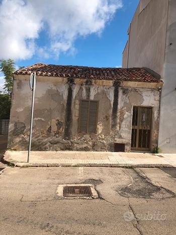 Дом с 4 комнатами в Осси, Италия № 261569