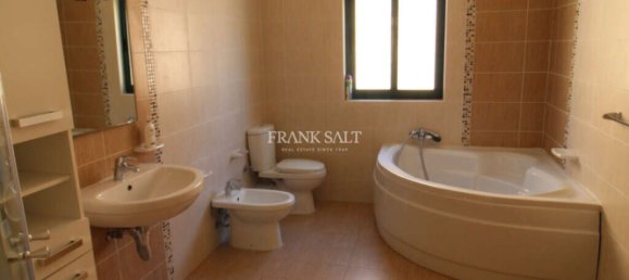 3 chambres Maisonnette à Gzira, Malta No. 4131 10