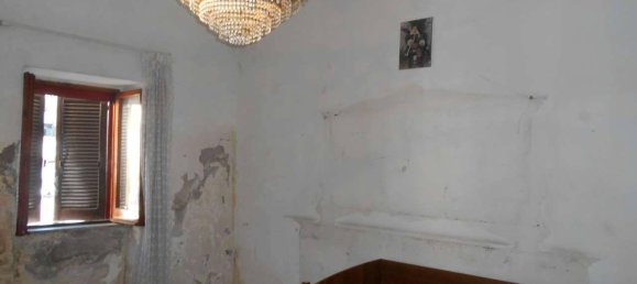 3 rooms Apartment in Afragola, Italy No. 123470 6
