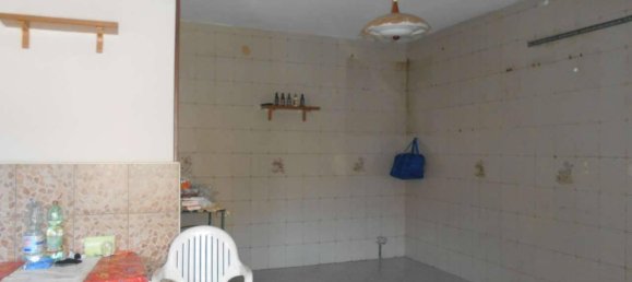 3 rooms Apartment in Afragola, Italy No. 123470 4