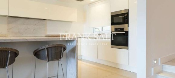 3 chambres Appartement à Ta' Xbiex, Malta No. 10482 36