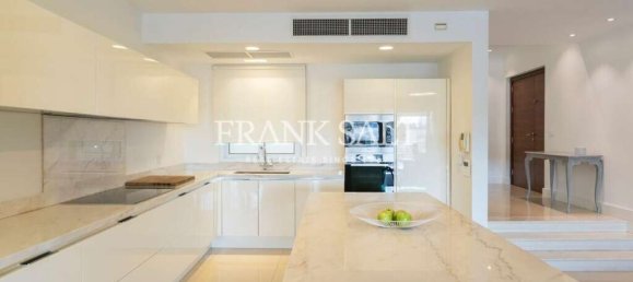 3 chambres Appartement à Ta' Xbiex, Malta No. 10482 16