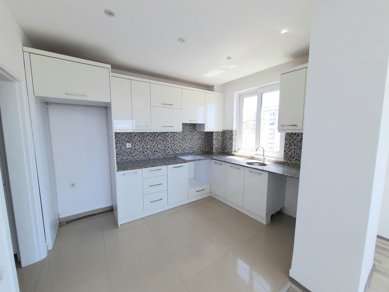 Apartment 2+1 in Alanya, Turkey No. 26571