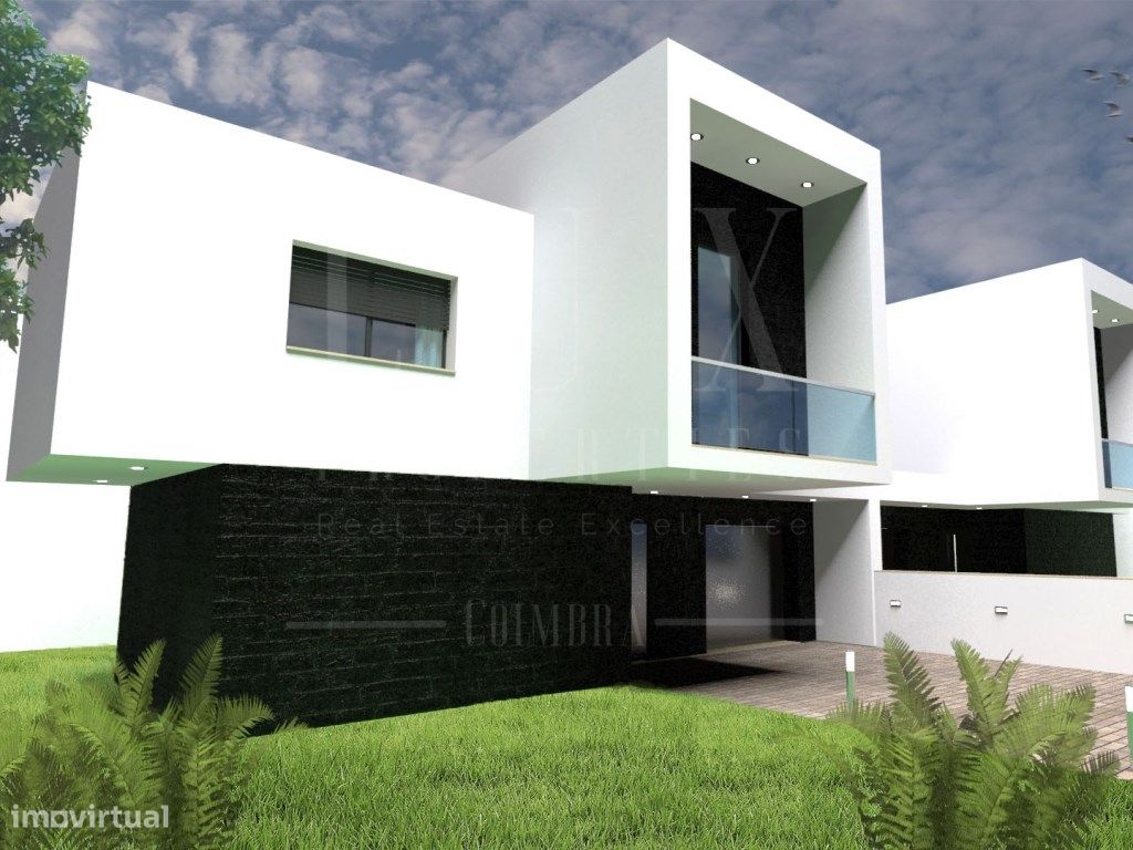 4700m² Land in Coimbra, Portugal No. 90341