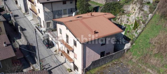 2 bedrooms Apartment in Clusone, Italy No. 16210 14