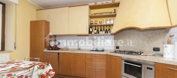 2 bedrooms Apartment in Clusone, Italy No. 16210 4