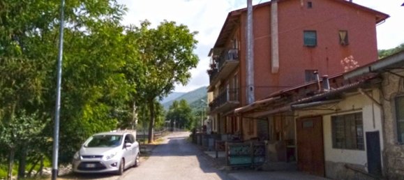 6-salle Appartement à Bibbiena, Italy No. 194863 3