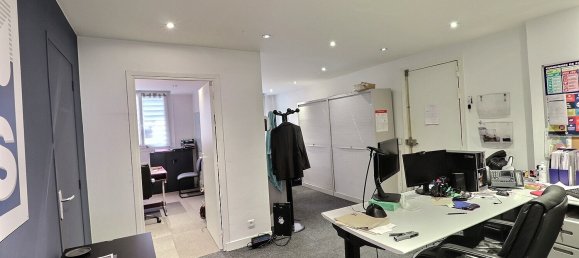 Büro in Paris, France 85m², Nr. 172088 3