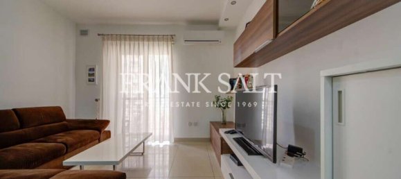 Квартира с 1 спальней в Гзира, Мальта № 7333 10