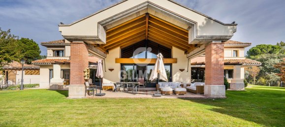 Дом с 7 спальнями в Алкобендас, Испания № 19722 4