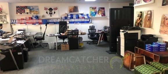 157.28m² Office in Jumeirah Lake Towers, UAE No. 223 8