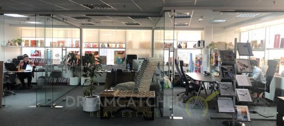 157.28m² Office in Jumeirah Lake Towers, UAE No. 223 9