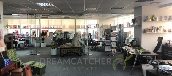 157.28m² Office in Jumeirah Lake Towers, UAE No. 223 6