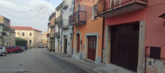 5 غرف نوم منزل في Sant'Elia a Pianisi, Italy رقم 380850 4