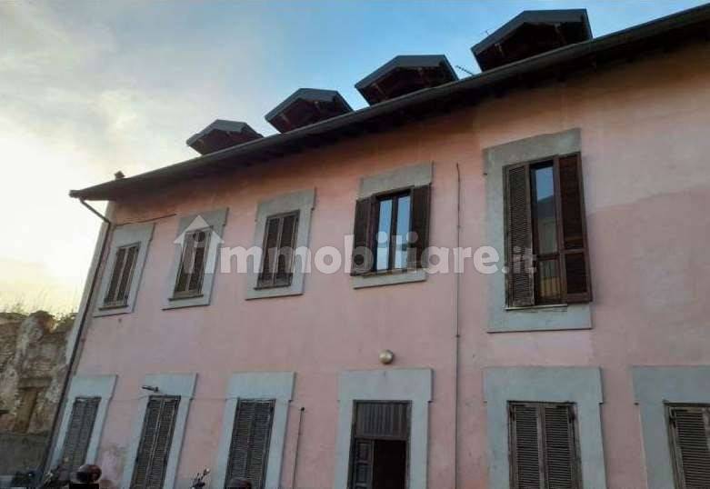 1 chambre Appartement à Ferno, Italy No. 359285