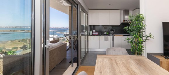 3 Schlafzimmer Wohnung in Seixal, Portugal, Nr. 131010 32