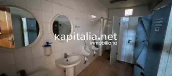 998m² Warehouse in Madrid, Spain No. 139797 2