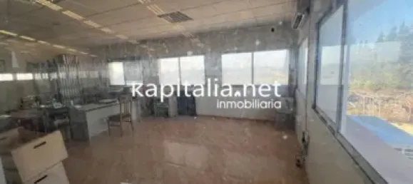 998m² Warehouse in Madrid, Spain No. 139797 39