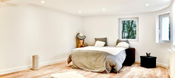 6 Schlafzimmer Schlösser in Nantes, France, Nr. 96352 9