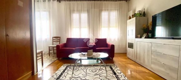 5 bedrooms Apartment in Cornuda, Italy No. 381676 5