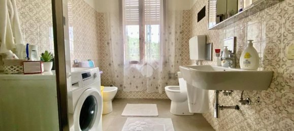 5 bedrooms Apartment in Cornuda, Italy No. 381676 8