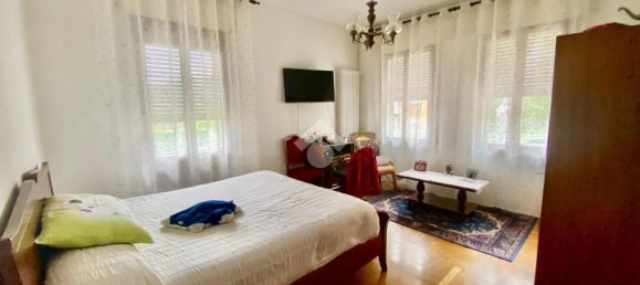 5 bedrooms Apartment in Cornuda, Italy No. 381676 13