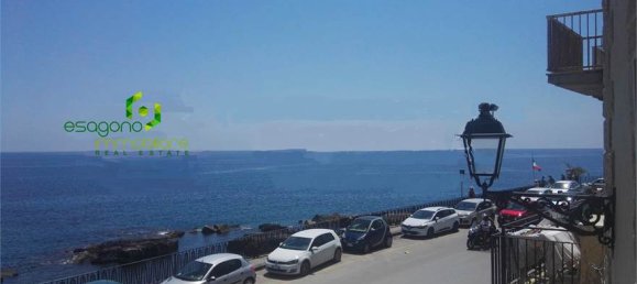 Apartamento de 2 dormitorios en Syracuse, Italy No. 361541 2