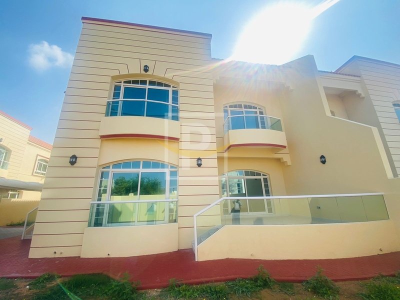 5 Schlafzimmer Villa in Umm Suqeim, UAE, Nr. 6553