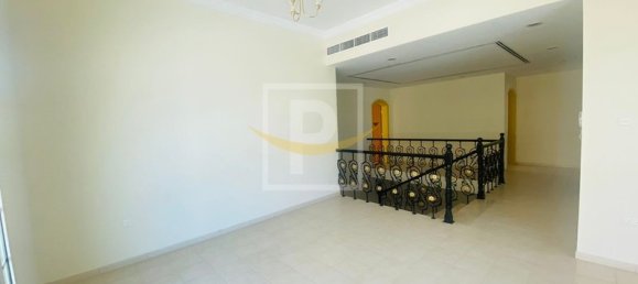5 Schlafzimmer Villa in Umm Suqeim, UAE, Nr. 6553 17