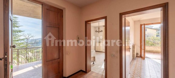 Casa de 4 dormitorios en Perugia, Italy No. 50324 24