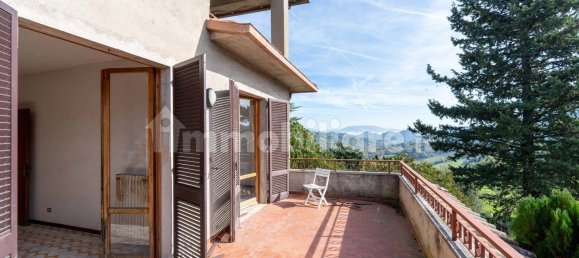 Casa de 4 dormitorios en Perugia, Italy No. 50324 27