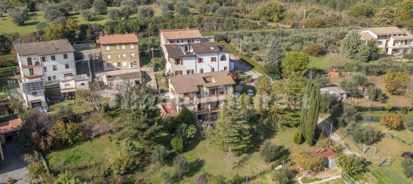 Casa de 4 dormitorios en Perugia, Italy No. 50324 32