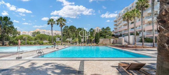 2 bedrooms Penthouse in Cascais, Portugal No. 280788 2