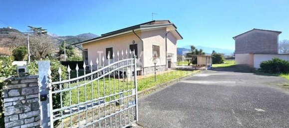 7 rooms Villa in Montignoso, Italy No. 48871 9