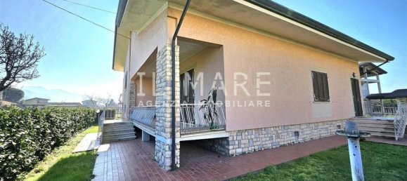 7 rooms Villa in Montignoso, Italy No. 48871 11