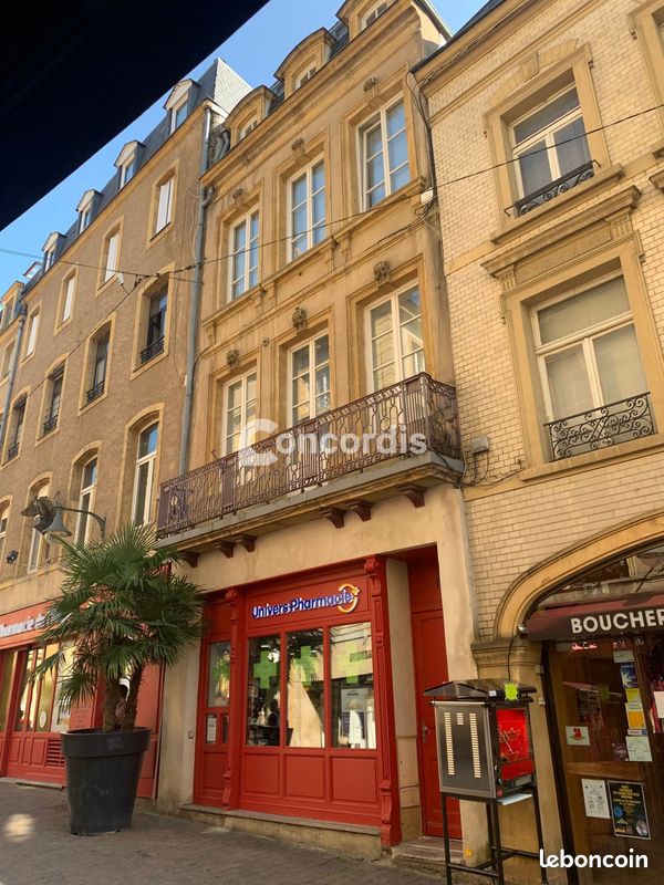 Studio in Metz, France No. 338416