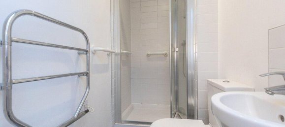 Apartamento de 2 dormitorios en Redhill, United Kingdom No. 12311 10