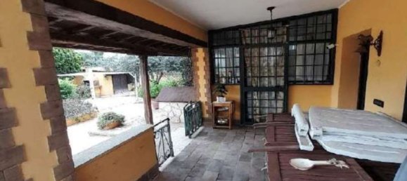 Apartamento de 9 divisões em Ardea, Italy N.º 14551 7