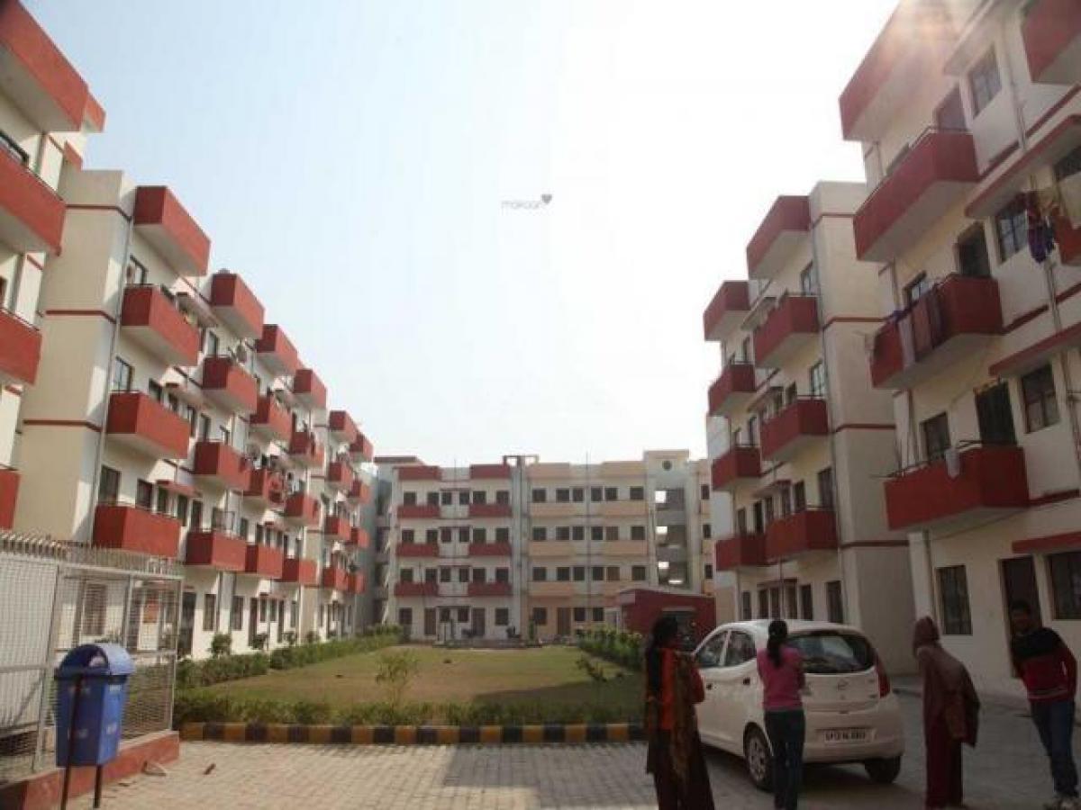 Studio in Ghaziabad, India, Nr. 20559