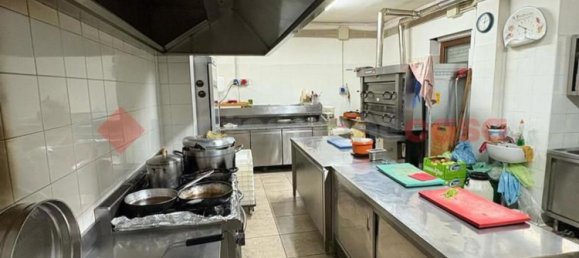 Gewerbliche Immobilie in Potenza, Italy 125m², Nr. 41575 22