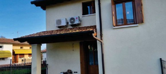 7 rooms Apartment in Fonte, Italy No. 209626 8